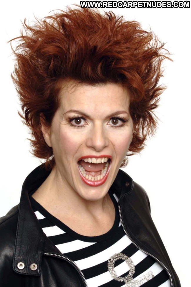 Cleo Rocos Photo Shoot Celebrity Beautiful Babe Posing Hot