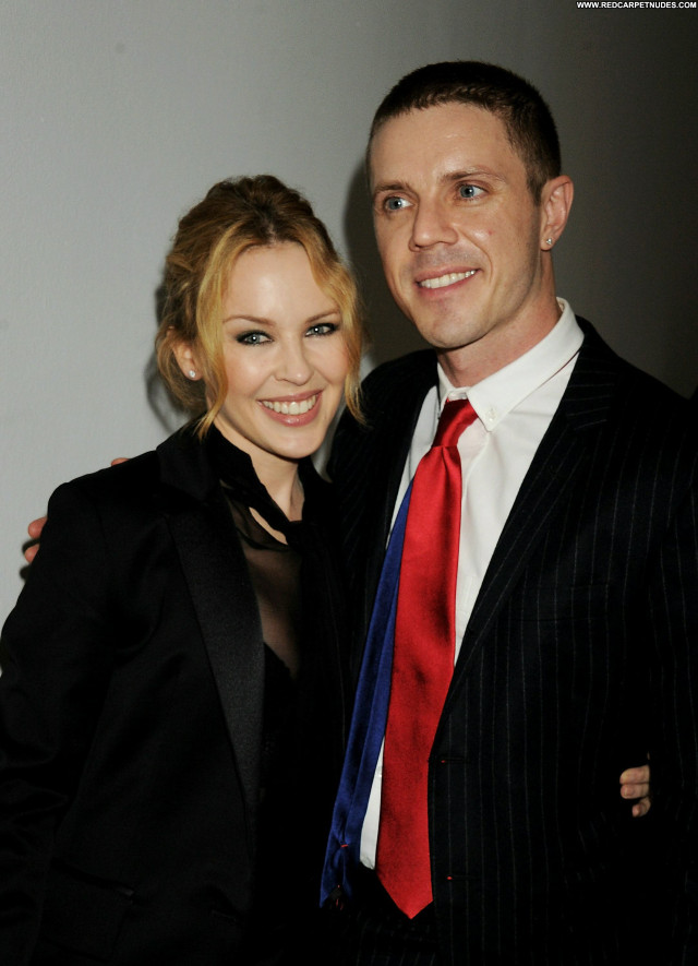 Kylie Minogue High Resolution Posing Hot Party Beautiful Celebrity