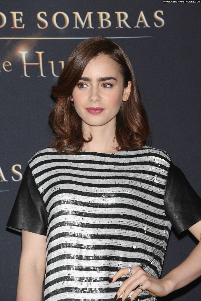 Lily Collins No Source High Resolution Celebrity Beautiful Babe