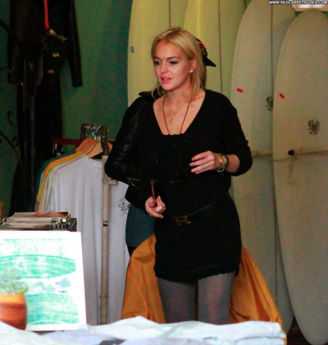 Lindsay Lohan Shopping High Resolution Nyc Celebrity Babe Beautiful